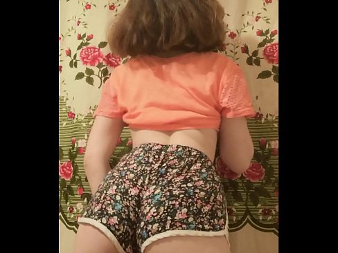 ❤️ Giovane pupa sexy fa uno striptease riprendendo i suoi pantaloncini alla telecamera ❤️ Slutsal it.nomescriativos.top ❌